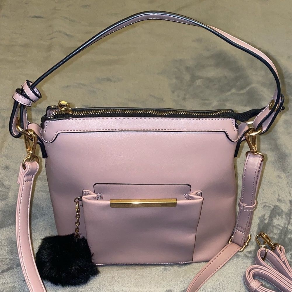 Shoulder purse